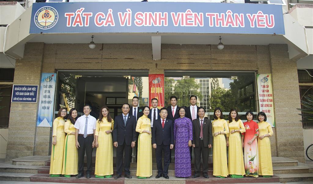 Ban Quản lý đào tạo